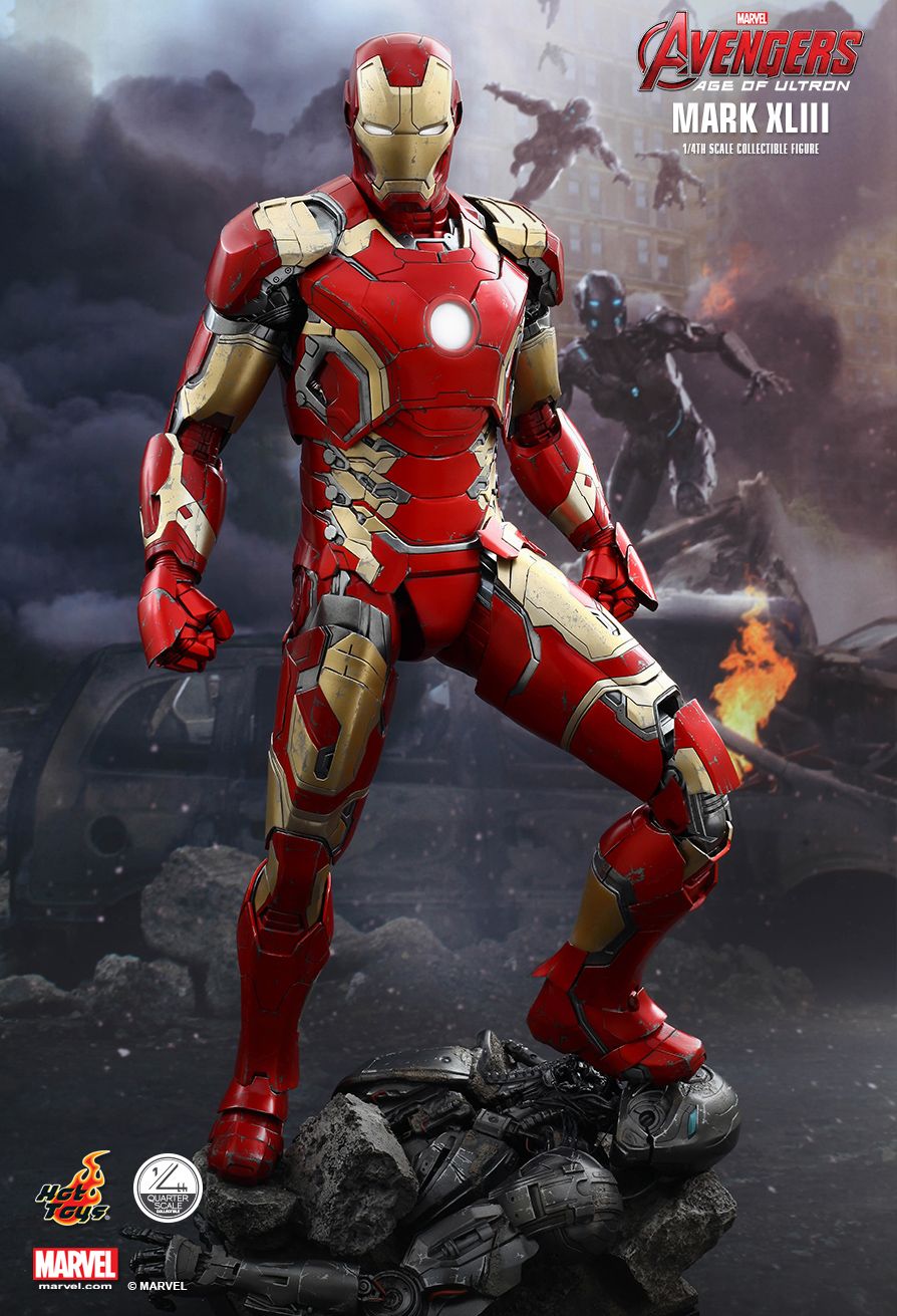 hot toys marvel iron man