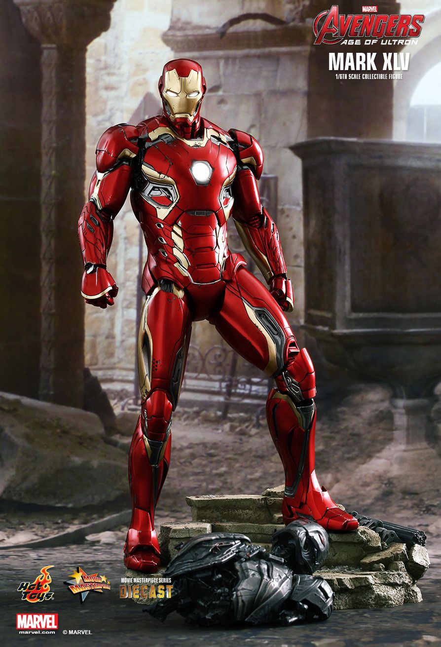 hot toys iron man avengers