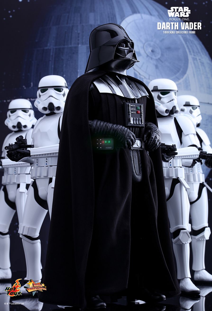 Darth Vader 1/6th scale Collectible Figure