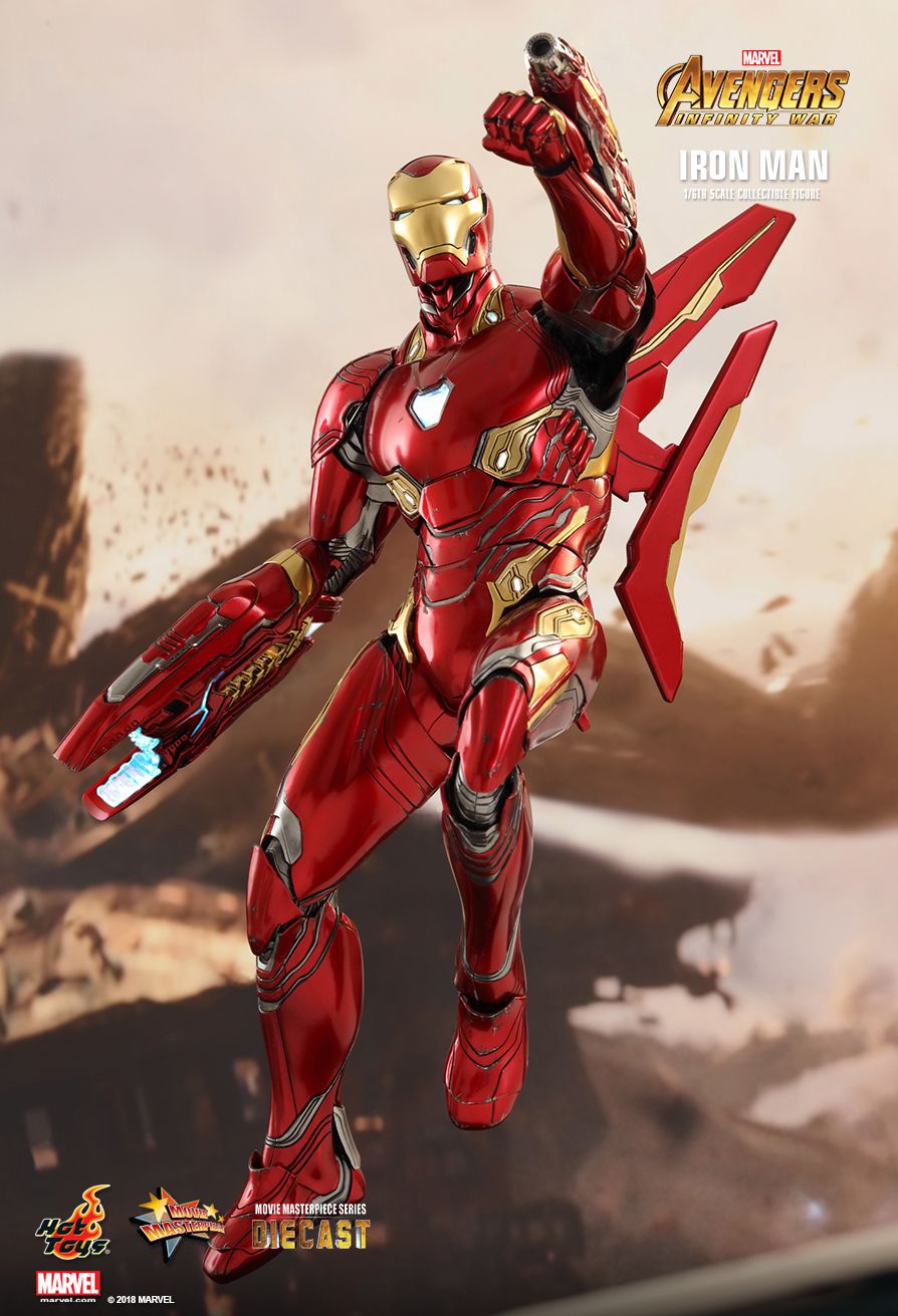 Iron Man 1/6th scale Collectible Figure
